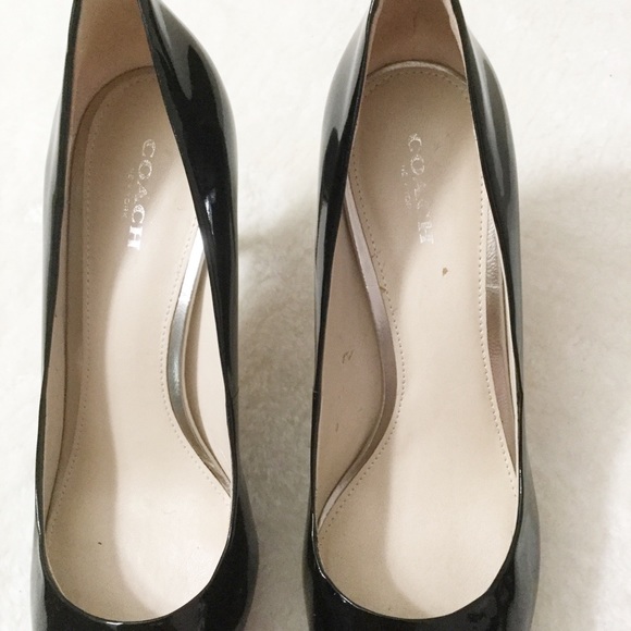 Coach Black Patient Heels 7.5 - Picture 6 of 8